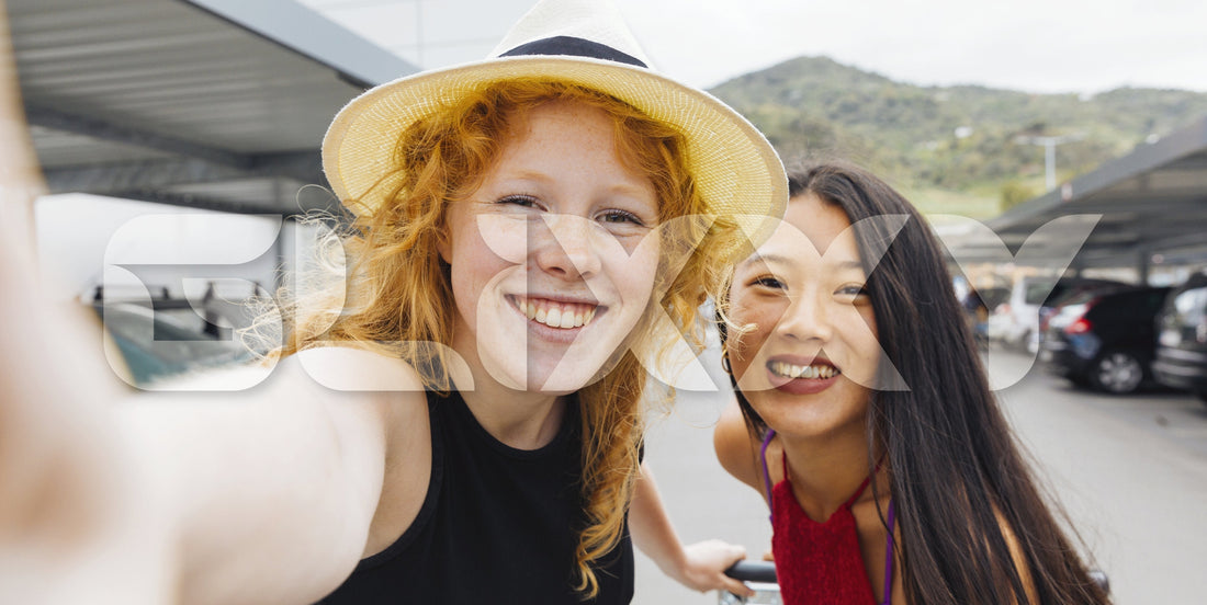 Anti-Aging Skin Care Sets for travel feature image